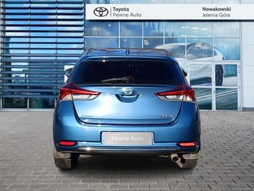 Toyota Auris II Hatchback 5d Facelifting 1.6 Valvematic 132KM 2015 Toyota Auris 1.6 VVT-i Premium II (2012-) 1.6 VVT-, zdjęcie 5