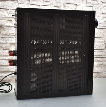 PIONEER A-676 Стереоусилитель высокого класса.