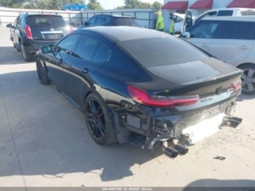 BMW 2021 BMW M8 GRAN COUPE 2021 4.4 Benzyna 617KM, zdjęcie 3