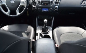Hyundai ix35 SUV 1.7 CRDi 115KM 2013 Hyundai ix35 1.7 diesel - Oplacony - Bogate wyposazenie - Niski przebieg, zdjęcie 30