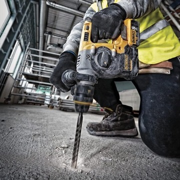 КОМПЛЕКТ ЭЛЕКТРОИНСТРУМЕНТОВ DEWALT DCD791 DCG405 DCH273 DCF887 DCF899