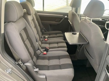 Volkswagen Touran I 1.4 TSI 140KM 2008 Volkswagen Touran Automat 1.4 Benzyna 140KM, zdjęcie 3