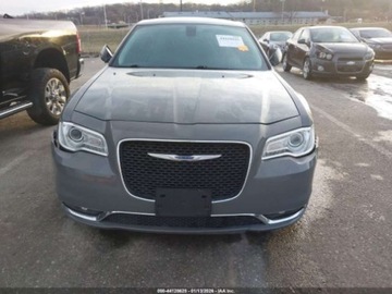 Chrysler 300C II 2018 Chrysler 300 Touring 2018 3.6 Benzyna 292KM, zdjęcie 7