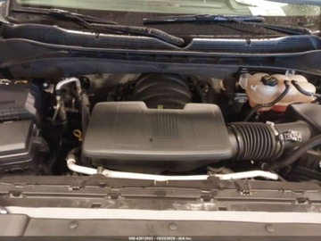 Chevrolet Silverado II 2024 Chevrolet Silverado 1500 Short Bed Lt Trail Boss 2024 5.3l 5.3 Benzyna, zdjęcie 8