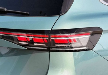 Volkswagen Passat B8 Variant Facelifting 2.0 TDI SCR 150KM 2024 Volkswagen Passat Variant Reflektory IQ Light Matrix Masaz Alcantara Sa, zdjęcie 13