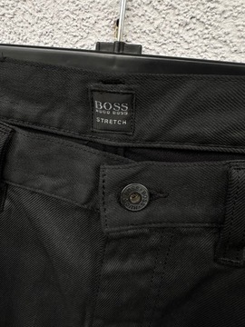 Hugo Boss W33 L32 czarne spodnie jeansowe stretch