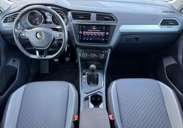 Volkswagen Tiguan II SUV 1.5 TSI EVO 130KM 2019 Volkswagen Tiguan 1.5 Benzyna 130KM, zdjęcie 9