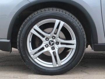 Mitsubishi Outlander III SUV Facelifting 2015 2.2 DI-D 150KM 2016 Mitsubishi Outlander 2.2 DI-D, 4X4, 7 miejsc, zdjęcie 13