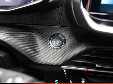 Peugeot 2008 II SUV 1.2 PureTech 130KM 2023 Peugeot 2008 1.2 PureTech Allure Pack S&amp;S EAT8 Suv 130KM 2023, zdjęcie 15