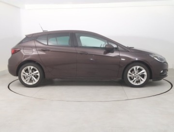 Opel Astra K Hatchback 5d 1.4 Turbo 150KM 2017 Opel Astra 1.4 T, Klima, Klimatronic, Tempomat, zdjęcie 5