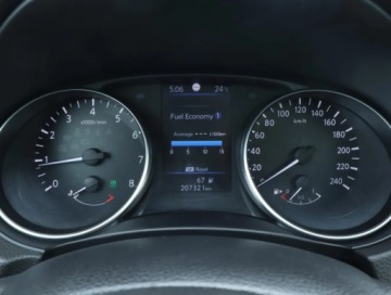 Nissan Qashqai II Crossover Facelifting 1.3DIG-T 140KM 2019 Nissan Qashqai 1.3 DIG-T, Salon Polska, zdjęcie 10