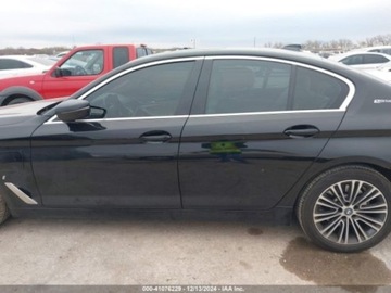 BMW Seria 5 G30-G31 2019 BMW Seria 5 530e iPerformance Plug-In Hybrid, od ubezpieczalni 2.0 Hybryda, zdjęcie 7