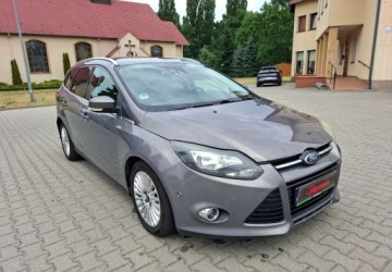 Ford Focus III Kombi 2.0 Duratorq TDCi DPF 140KM 2011 Ford Focus Zarejestrowany - automat - 2,0 - 140 KM 2.0 Diesel 140KM