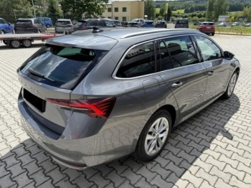 Skoda Octavia IV Scout 1.5 TSI ACT 150KM 2026 SKODA Octavia Drive Selection 1.5 TSI Combi 150KM 2026, zdjęcie 3