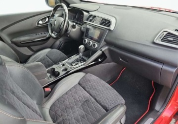 Renault Kadjar Crossover Facelifting 1.3 TCe 140 FAP 140KM 2021 Renault Kadjar Kadjar 1.3 TCe FAP Black Edition EDC Salon PL Kamera cofani, zdjęcie 21