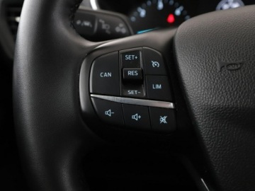 Ford Focus IV Kombi 1.5 EcoBlue 120KM 2021 Ford Focus automat full LED navi klima auto grzane, zdjęcie 31