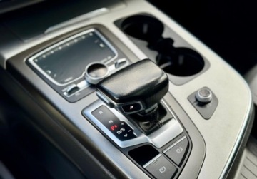 Audi Q7 II SUV 3.0 TDI 218KM 2017 Audi Q7 3.0 TDI Sline Quattro NAvi PDC Skory czarna podsufitka Climatronic, zdjęcie 25