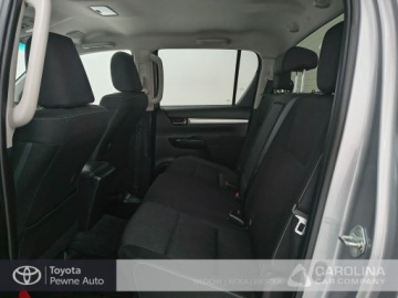 Toyota Hilux VIII Podwójna kabina Facelifting 2.8 D-4D 204KM 2023 Toyota Hilux 2.8 D-4D Double Cab SR5 4x4 2.8 D-4D, zdjęcie 4