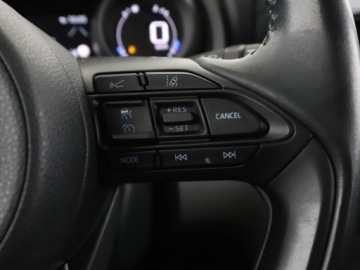 Toyota 2022 Toyota Yaris Cross hybryda automat kamera ACC, zdjęcie 28