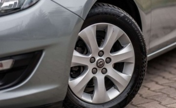 Opel Astra J GTC 1.4 Turbo ECOTEC 120KM 2015 Opel Astra Opel Astra 1.4 Benzyna 120KM, zdjęcie 10