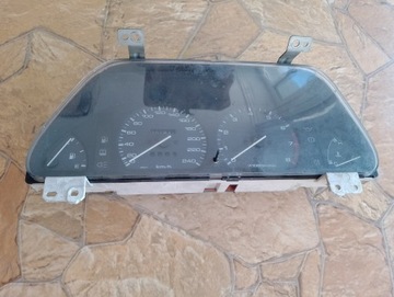 MAZDA 323 BG ZEGARY BS07D