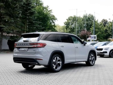 Skoda Kodiaq II 2025 Skoda Kodiaq 2.0 TSI 4x4 Sportline DSG, 204KM, hak, Canton, Matrix, Gwaran, zdjęcie 6