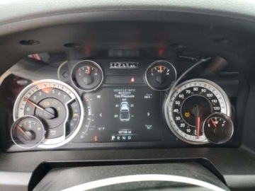  RAM 1500 2018 r., 5,7L SLT 5.7 Benzyna 395KM, zdjęcie 6