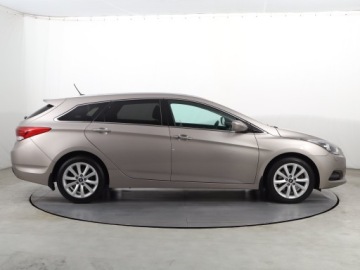 Hyundai i40 Kombi Facelifting 1.7 CRDi 141KM 2015 Hyundai i40 1.7 CRDi, Salon Polska, Serwis ASO, zdjęcie 5