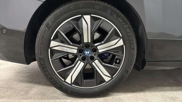 BMW iX SUV 71kWh 326KM 2022 BMW iX BMW Model iX40 M Salon Polska F-ra Vat 23 Elektryczny 326KM, zdjęcie 16