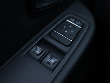 Renault Clio IV Grandtour Facelifting 1.2 Energy TCe 118KM 2016 Renault Clio 1.2 TCe, Salon Polska, Serwis ASO, zdjęcie 18