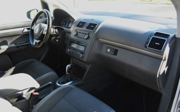 Volkswagen Touran II 1.6 TDI 105KM 2011 Volkswagen Touran GWARANCJA, 1.6 TDI, Automat DSG, 7-Osobowy, Ladnie utrzy, zdjęcie 6