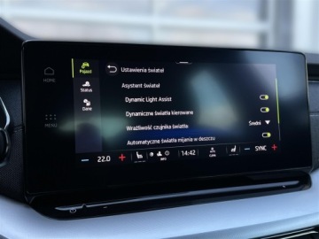 Skoda Octavia IV Liftback 2.0 TSI 190KM 2022 Skoda Octavia 2.0TSI 190KM Style DSG l LED Matrix,, zdjęcie 27