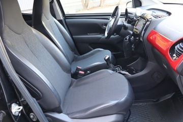 Toyota Aygo II Hatchback 3d Facelifting 1.0 VVT-i 72KM 2020 Toyota Aygo 1.0 VVT-i, Salon Polska, Skóra, Navi, zdjęcie 8