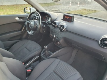 Audi A1 I 2010 Audi A1 3-drzwiowe 1.6tdi 110KM Edition One, zdjęcie 18