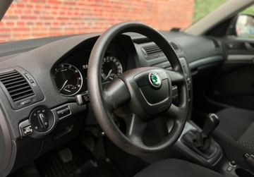 Skoda Octavia II Hatchback 1.6 MPI 102KM 2012 Skoda Octavia LPG Salon PL KLIMA Gwarancja w cenie Warszawa VFVF 1.6, zdjęcie 4