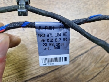 AUDI A4 B8 A5 8K SVAZEK INSTALACE NÁRAZNÍKU PDC ZADNÍ 8K0971104AC