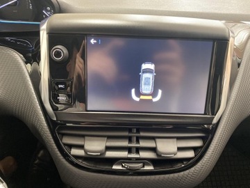 Peugeot 2008 I SUV Facelifting 1.2 PureTech 110KM 2018 Peugeot 2008 1.2 Pure Tech Style S&amp;S EAT6 I (2013-, zdjęcie 16