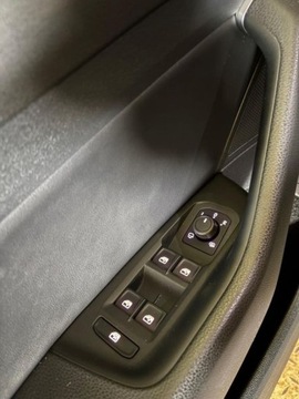 Volkswagen Arteon Fastback 2.0 TSI 190KM 2020 Volkswagen Arteon R-Line 2.0 TSI 190KM DSG Salon PL Lane Assist Tempomat, zdjęcie 8