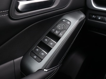 Nissan Qashqai III Crossover Facelifting 1.3 DIG-T MHEV 158KM 2025 Nissan Qashqai 1.3 DIG-T MHEV, 1. Właściciel, zdjęcie 15