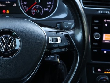 Volkswagen Golf VII Variant Facelifting 1.6 TDI-CR DPF BMT 115KM 2017 VW Golf 1.6 TDI, Salon Polska, Navi, Klima, zdjęcie 18