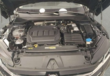 Volkswagen Arteon Fastback Facelifting 2.0 TDI 200KM 2021 Volkswagen Arteon VAT 23 Elegance 2.0TDI 200KM DSG 2021 r., salon PL, I wl, zdjęcie 25