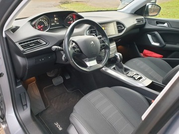 Peugeot 308 II SW Facelifting 1.2 PureTech 130KM 2018 PEUGEOT 308 II 1.2 Aut, Allure, PANORAMA, Full LED, podgrz. siedz, POLSKA, zdjęcie 16