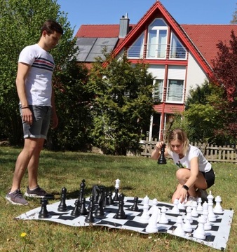 GIGANTYCZNE SZACHY OGRODOWE / SUPER ZABAWA HIT UK