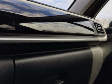 Citroen C3 III Hatchback Facelifting 1.2 PureTech 110KM 2023 Citroen C3 C3 1.2 PureTech Shine EAT6, salon PL, FV23 1.2 Benzyna 110KM, zdjęcie 15