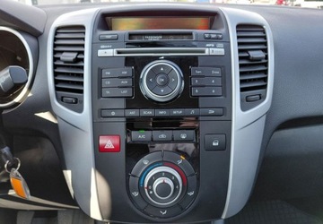 Kia Venga Mikrovan 1.4 DOHC CVVT 90KM 2012 Kia Venga M 1.4G MT Salon Polska 1.4 Benzyna 90KM, zdjęcie 17