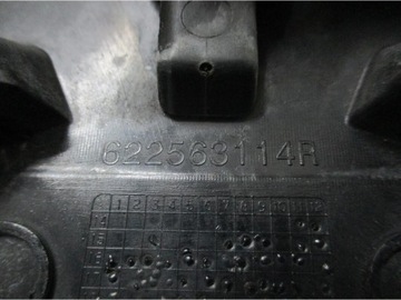 MASKA MŘÍŽKA LOGO ZNAKY PŘEDNÍ RENAULT MEGANE IV 4