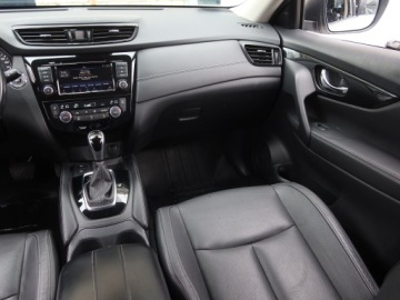 Nissan X-Trail III Terenowy Facelifting 1.3 DIG-T 158KM 2021 Nissan X-Trail 1.3 DIG-T, Salon Polska, zdjęcie 7