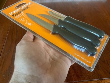 NÓŻ FISKARS OBIERAK SKROBAK obieraczka KUCHENNY DO JARZYN WARZYW zestaw 3 x
