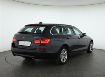 BMW Seria 5 F10-F11 Touring 528i 245KM 2012 BMW 5 528i xDrive, 4X4, Automat, Skóra, Navi, zdjęcie 4