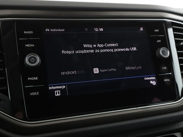 Volkswagen T-Roc I SUV 2.0 TDI 150KM 2018 Volkswagen T-Roc 4x4 DSG full LED panorama virtual, zdjęcie 24